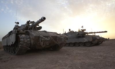 Bratislava Fahrt in einem gepanzerten Militärwagen