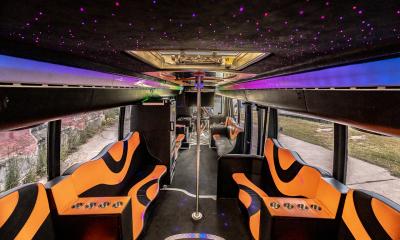 Berlin Black Partybus Deluxe