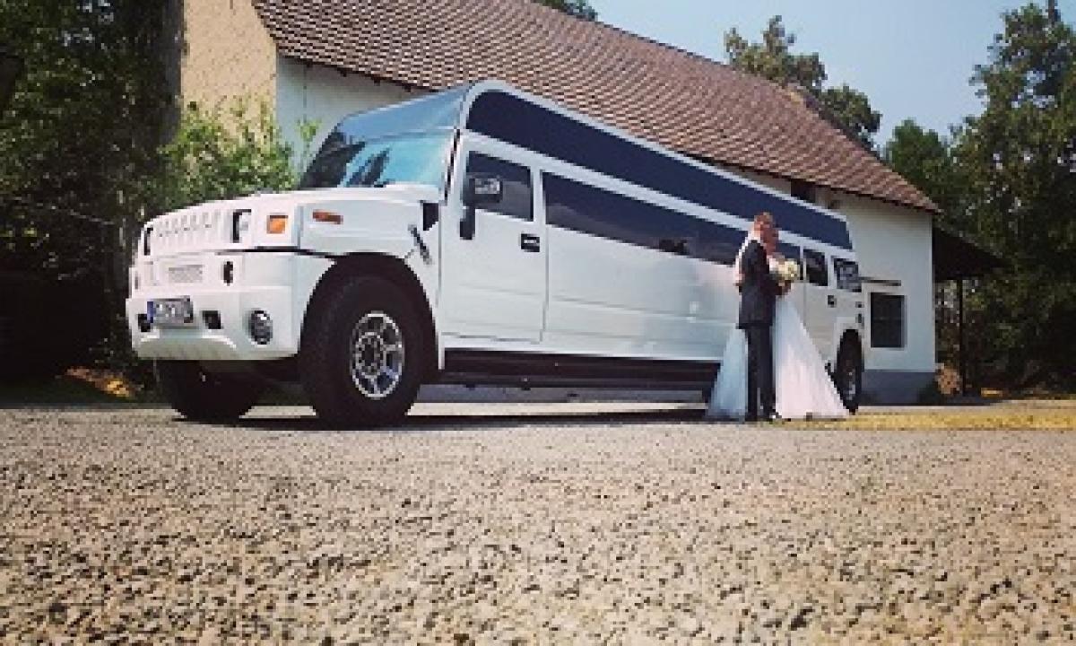 Mönchengladbach Hummer Deluxe Limousine