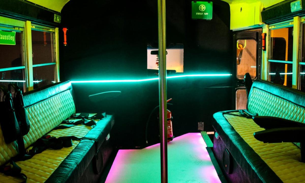 Bonn Highschool Partybus
