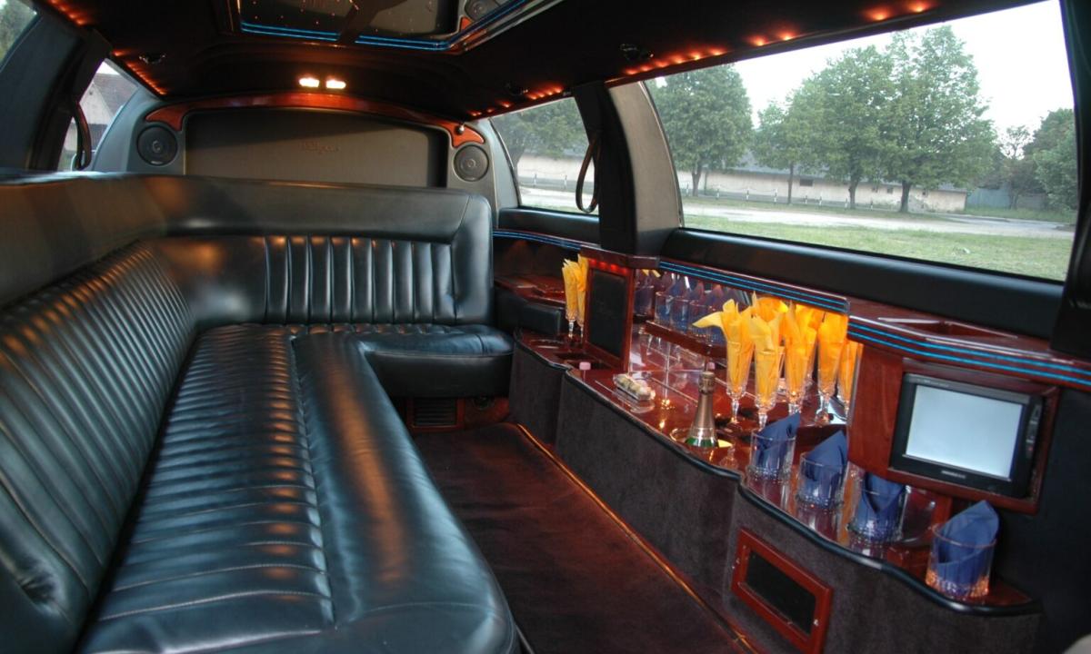 Budapest Lincoln Navigator