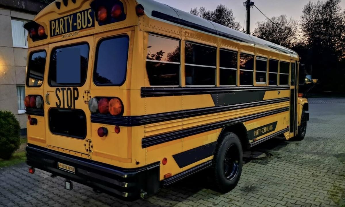Bonn Highschool Partybus Deluxe