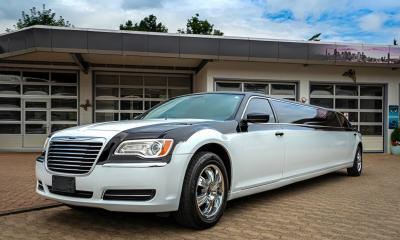 Hannover Stretch Limousine ⇒Wie ein VIP fühlen und chauffiert werden
