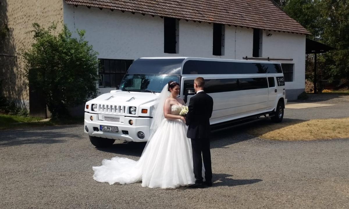 Köln Hummer Deluxe Limousine