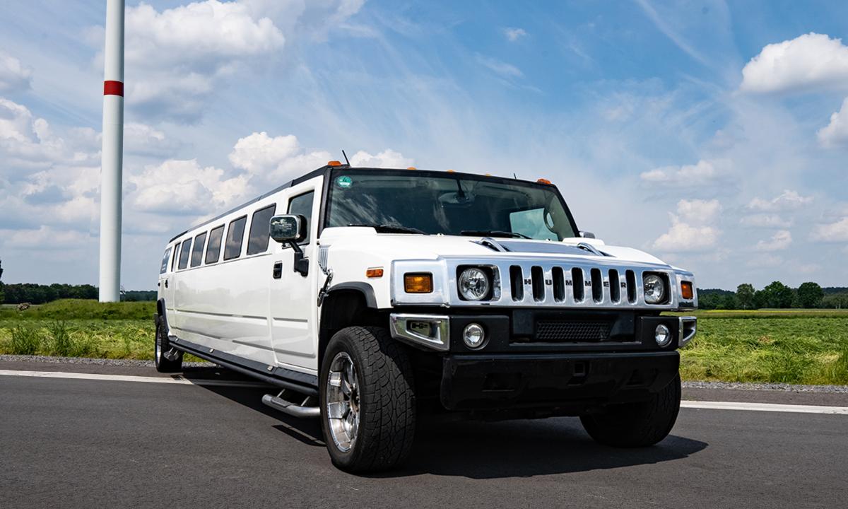 Hannover Hummer Deluxe Limousine