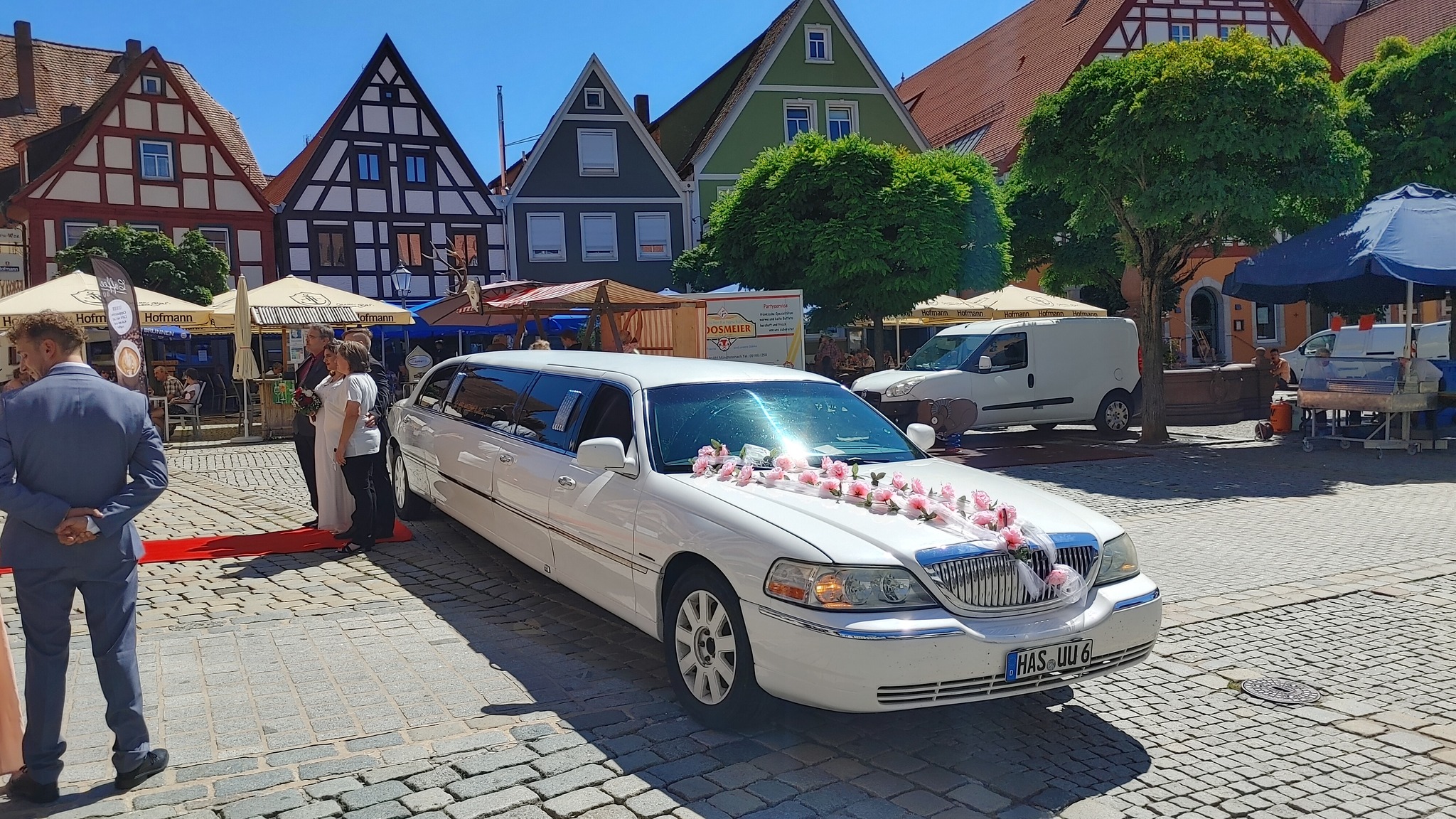 Würzburg Lincoln Town Car Limousine mieten