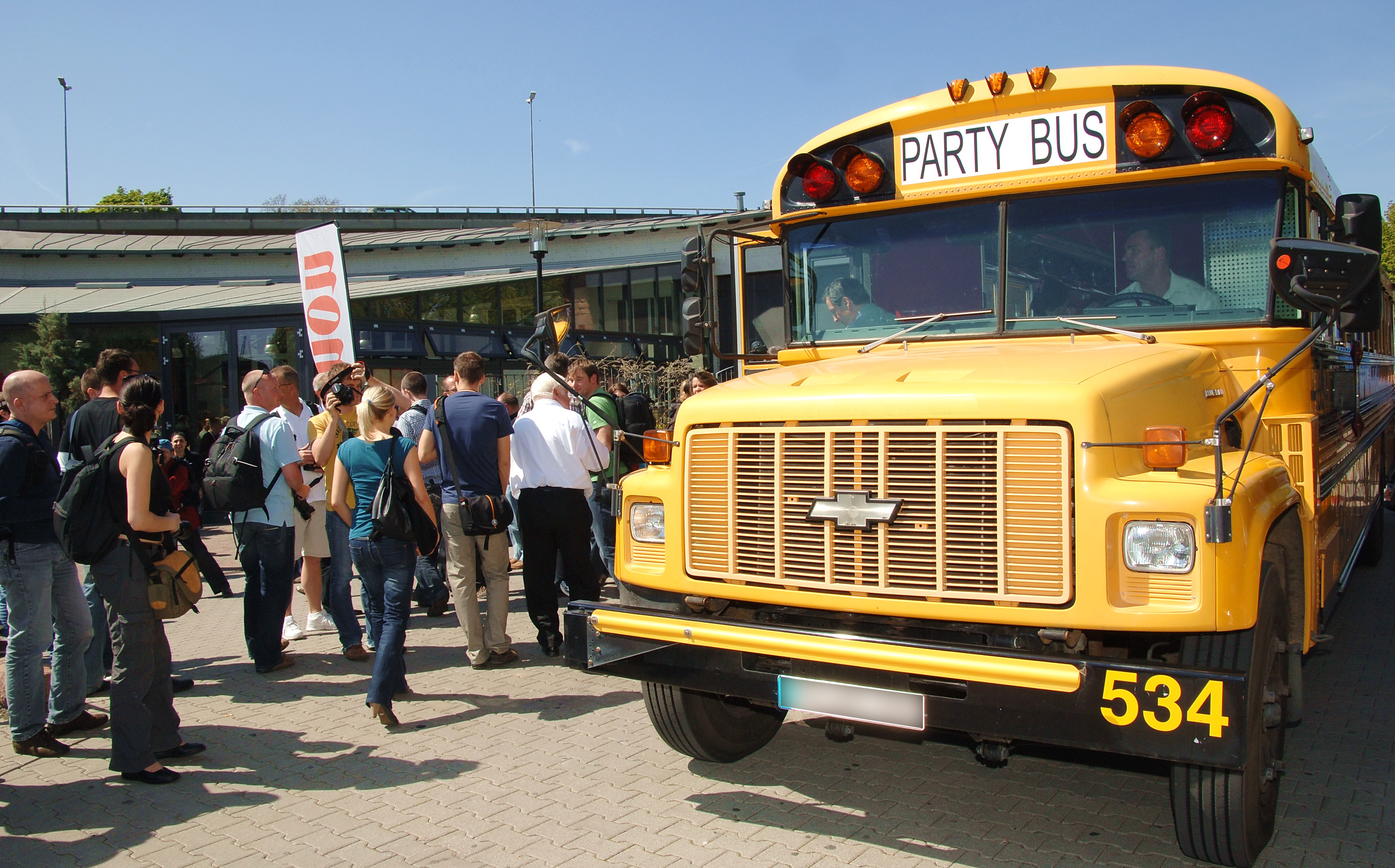 Frankfurt Highschool Partybus